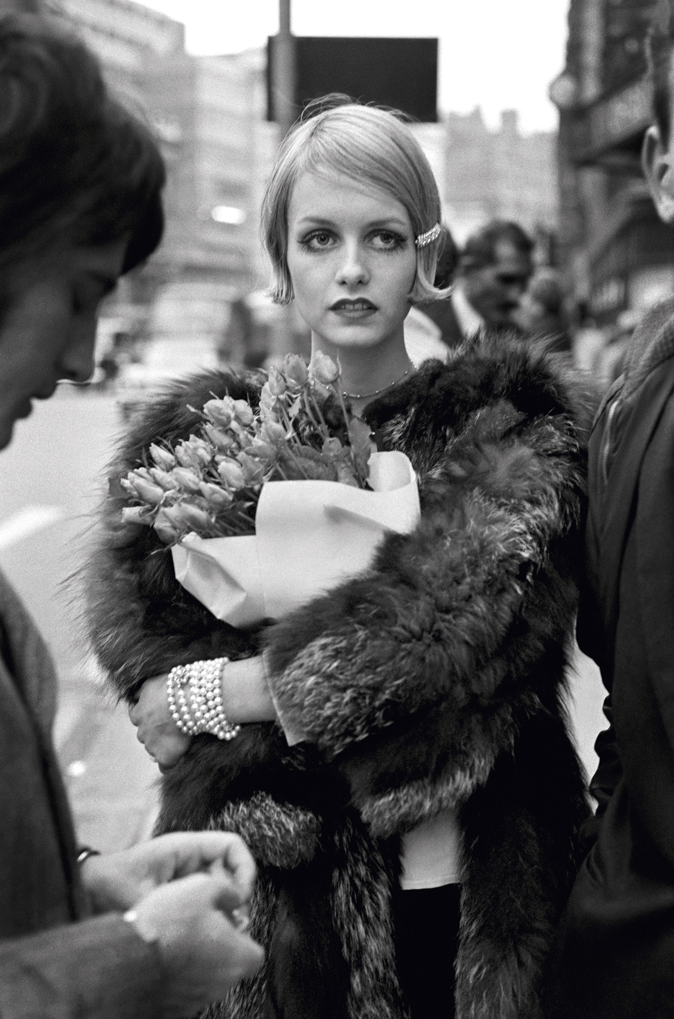 Terry O'Neill/Iconic Images: Twiggy in Knightsbridge, London, 1964 