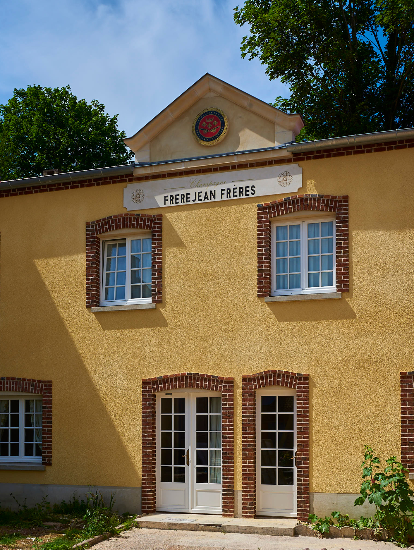 The house by the Frerejean Frères vineyard