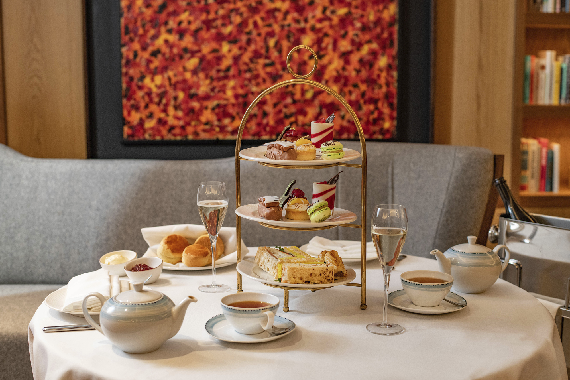 Covent Ga rden Crescendo Afternoon Tea at Middle Eight