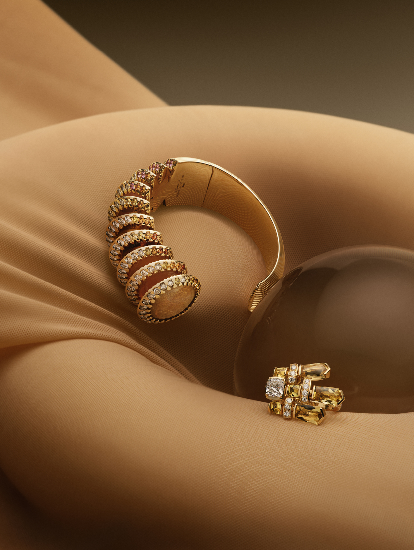 Libre Polymorph bracelet in 18k rose gold & Tweed de Chanel high-jewellery ring