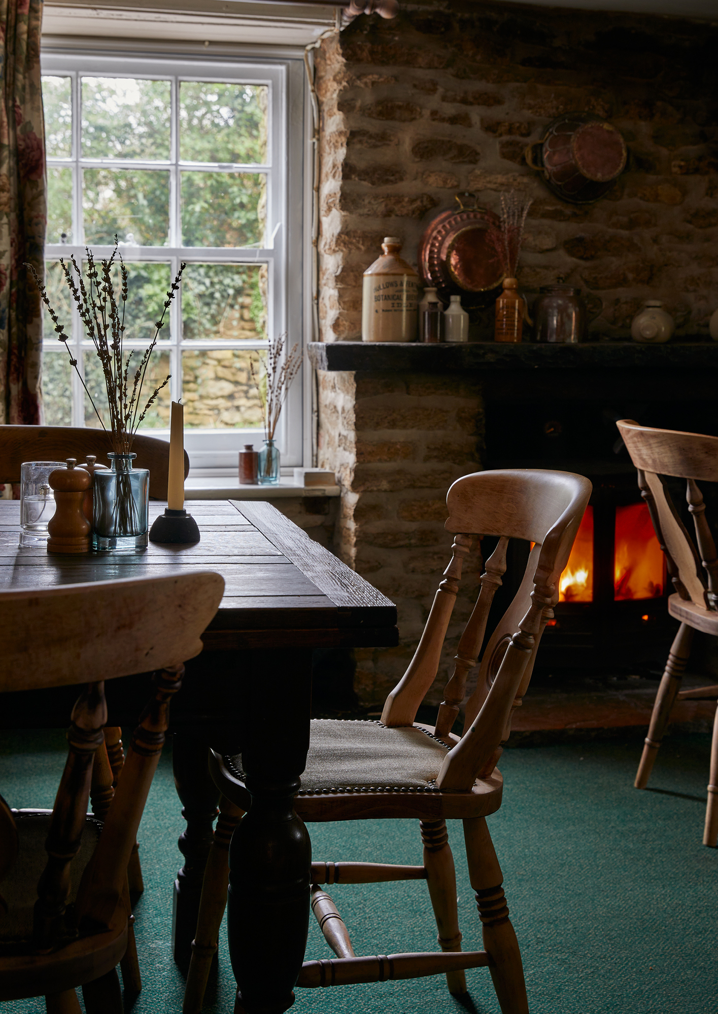 The Lamb Inn interior 